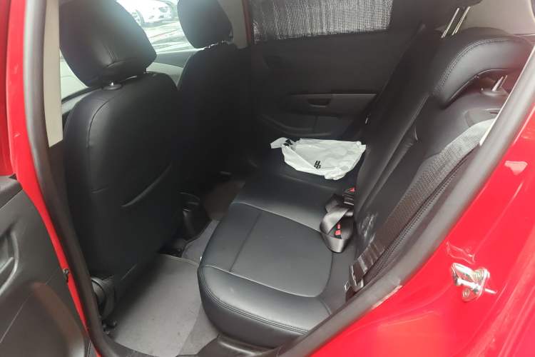 Used Chevrolet Aveo Sonic 2011 Hatchback 1.4L Automatic SL