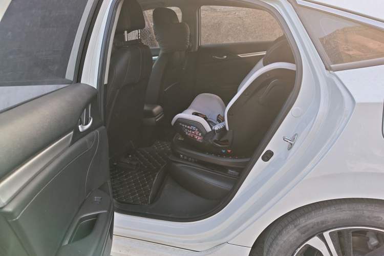 Used Honda Civic 2016 220TURBO CVT Prestige Edition
