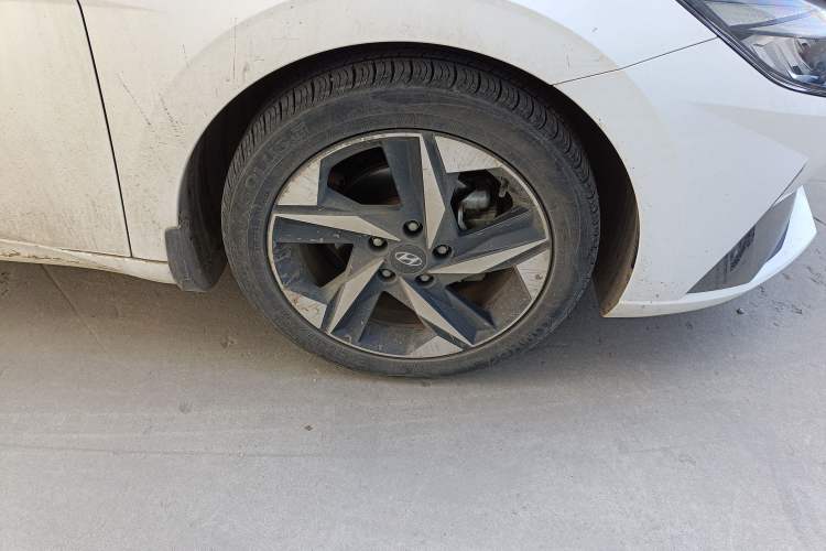 Used Hyundai Elantra 2022 1.5L CVT LUX Prestige Edition