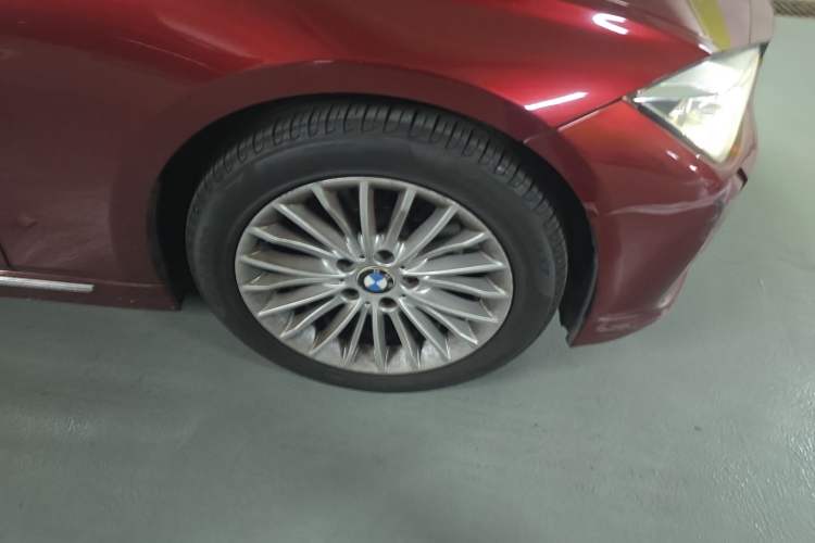 Used BMW 3 Series 2015 320Li Luxury Design Package Premium Edition Right Front Wheel Hub