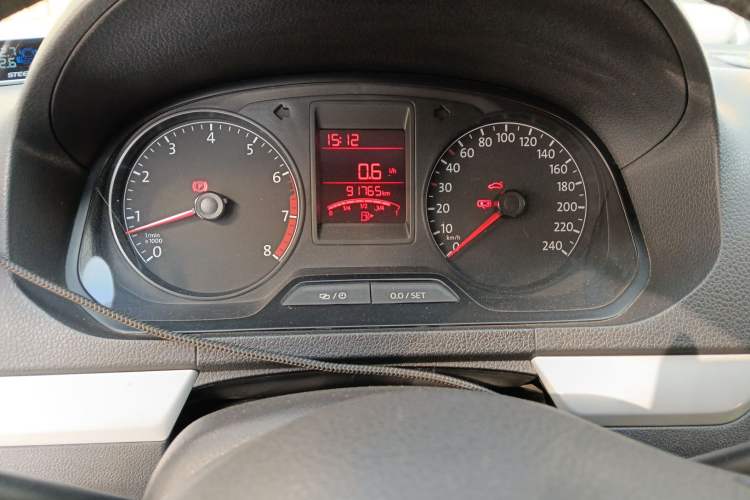 Used Volkswagen Jetta 2015 Zhuihui Edition 1.6L Manual Comfort Model
