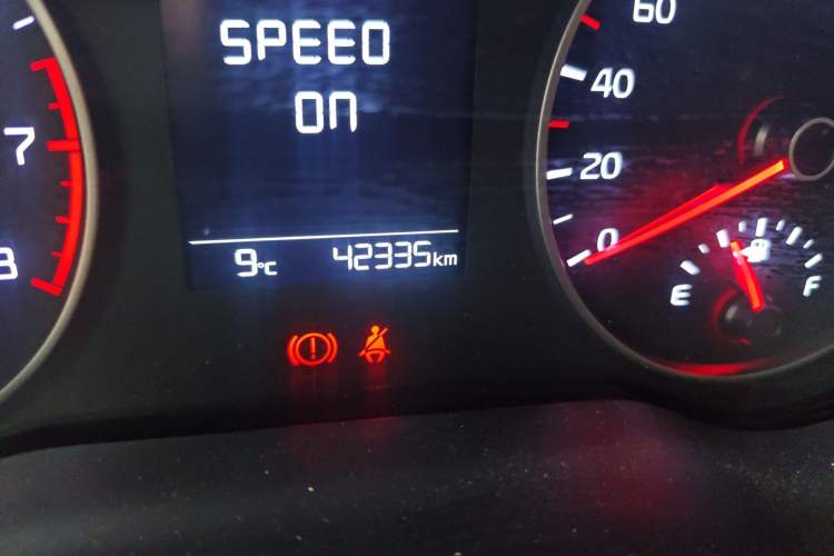 Used Kia K2 2017 Sedan 1.4L Manual Transmission GLS Odometer Close Up