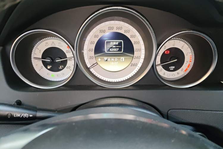 Used Mercedes-Benz C-Class 2011 C 200 CGI Elegant Model
