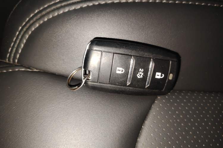 Used Changan CS75 2021 Honor Million Edition 280T DCT Luxury Model