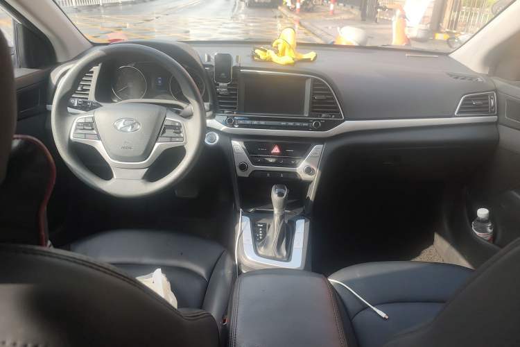 Used Hyundai Elantra (6th Generation / Lingdong) 2018 1.6L Automatic 15th Anniversary Special Edition