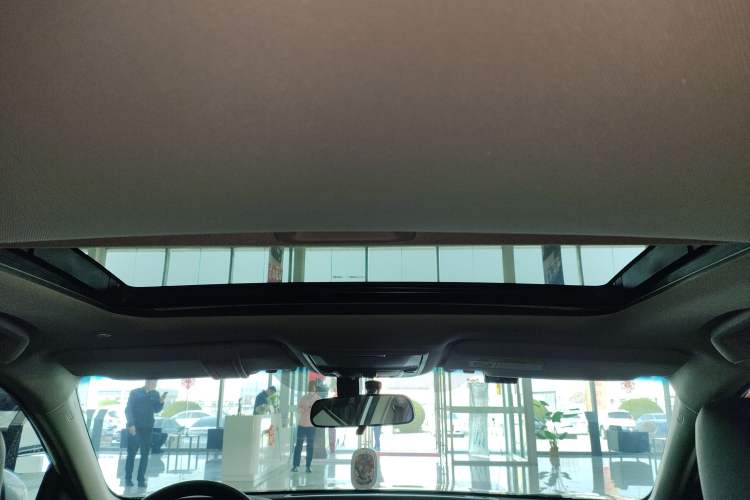 Used Honda Accord 2022 260TURBO Luxury Edition Headliner