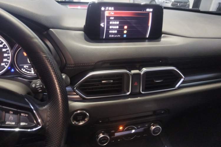 Used Mazda CX-5 2019 Cloud-Controlled Version 2.5L Automatic Two-Wheel Drive Luxury Trim China VI Standard