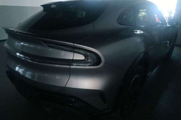 Used Xiaomi Auto YU7 2025 Ultra-Long Range Rear-Wheel Drive Version Rear Right 45 Deg