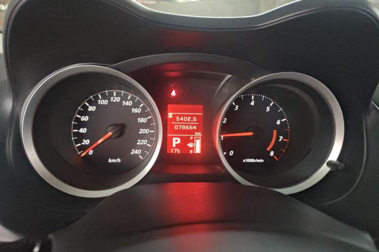 Used Mitsubishi Lancer EX 2011 Fashion Edition 1.8L CVT Comfort Version Instrument Cluster