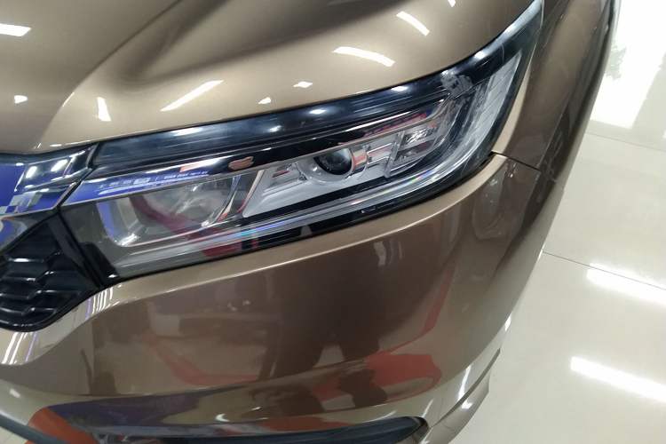 Used Honda Avancier 2017 240TURBO Two-Wheel Drive Comfort Version Left Front Headlight