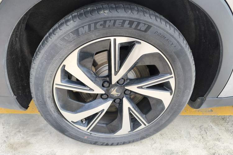 Used ARCFOX Alpha S 2021 708S+ 160kW Right Rear Wheel Hub