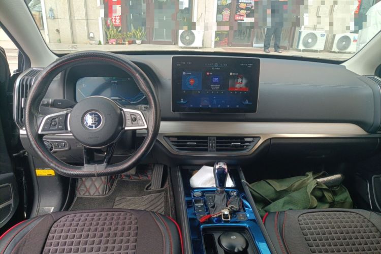 Used BYD Tang 2018 2.0T Automatic SmartConnect Prestige 7-Seater China V Standard
