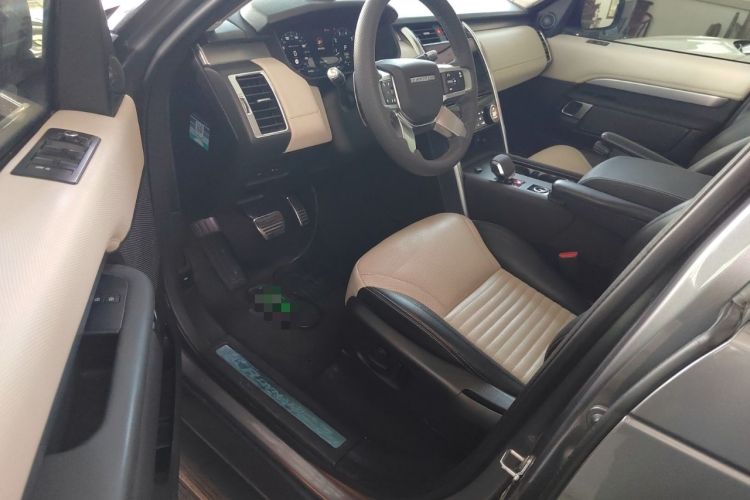 Used Land Rover Discovery 2021 360 PS R-Dynamic S Driver Seat