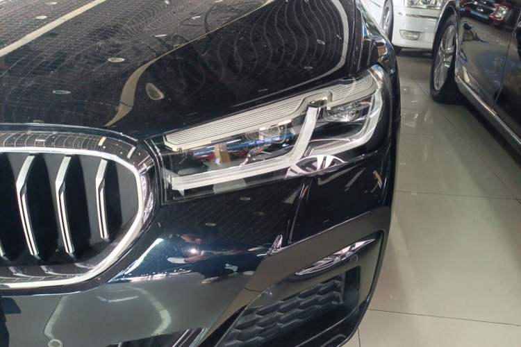 Used BMW 5 Series 2022 Second Facelift 525Li M Sport Package