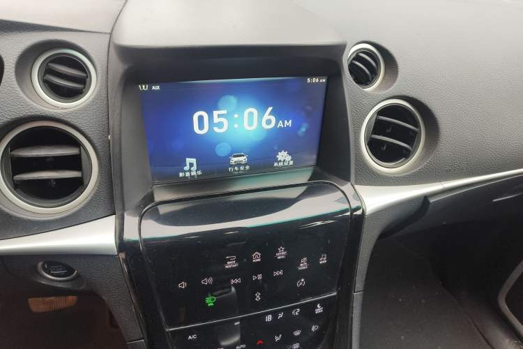 Used Luxgen Great 7 SUV 2015 2.2T Two-Wheel-Drive ZhiZun Version