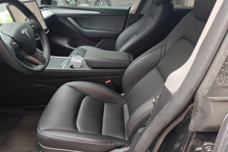 Used Tesla Model Y 2024 Rear-Wheel-Drive Version
