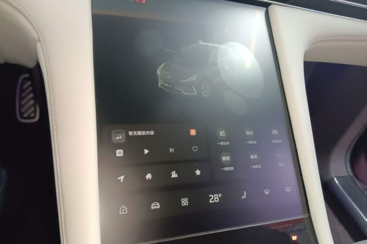 Used IM LS7 2023 100kWh Pro All-Wheel-Drive Version