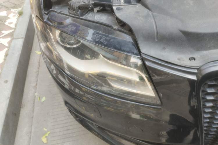 Used Audi A4L 2011 2.0 TFSI Comfort Model Right Front Headlight