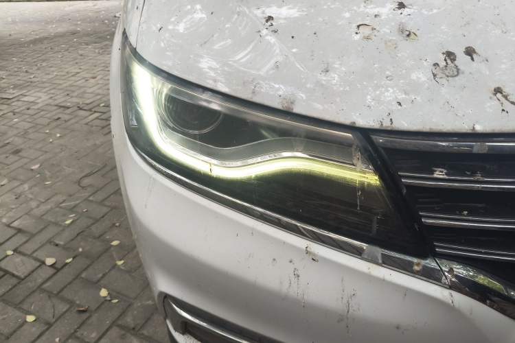 Used Roewe RX5 2018 20T Two-Wheel Drive Automatic Internet Smart Edition