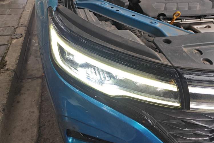 Used Roewe RX5 MAX 2021 Supreme Series 400TGI Automatic Smart Cabin Prestige Edition