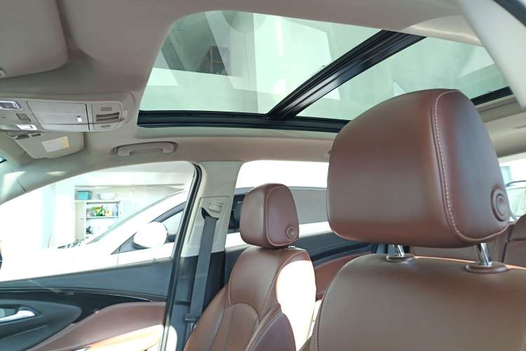 Used Buick Envision 2021 532T Two-Wheel-Drive Luxury Version