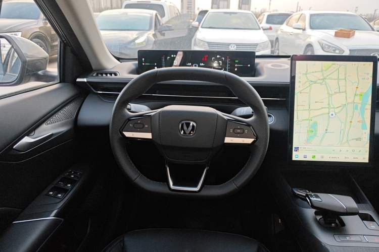 Used CHANGAN Eado 2024 1.5T GDI Automatic Prestige Edition Steering Wheel