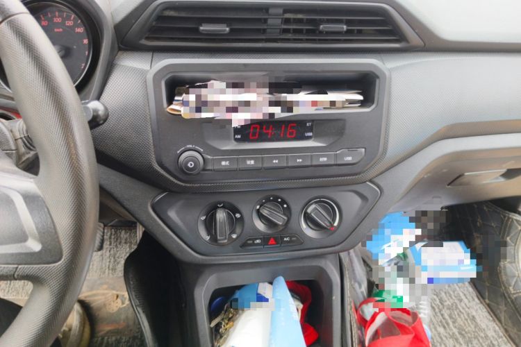 Used Wuling Hongguang 2019 1.5L S Basic Version China VI Standard LAR Audio And AC Panel