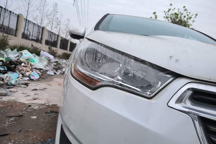 Used Citroen C4L 2013 1.8L Manual Jingzhi Edition Right Front Headlight