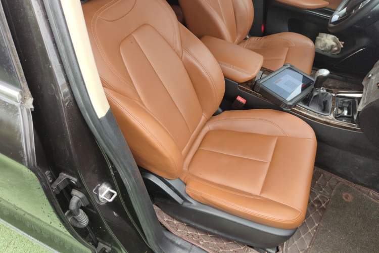 Used Hanteng X7 2016 2.0T Manual Luxury Version