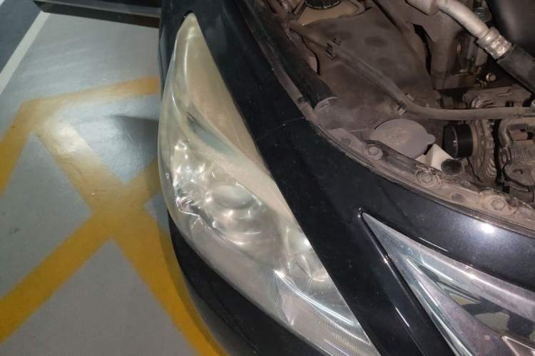 Used Nissan Teana 2013 2.0L XL Comfort Edition Right Front Headlight