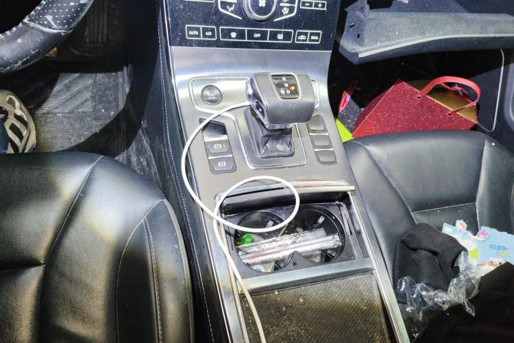 Used Hongqi H5 2020 1.5T DCT Flagship Edition
