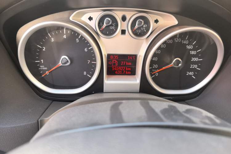 Used Ford Focus 2011 Sedan 1.8L Manual Comfort Model
