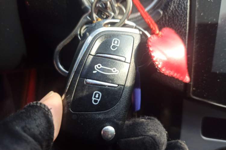 Used Volkswagen Magotan 2012 Revised Version 2.0 TSI Luxury Edition
