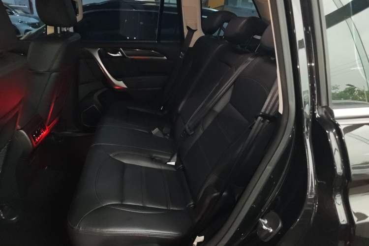 Used Haval H9 2017 2.0T Gasoline 4x4 Luxury 7-Seater