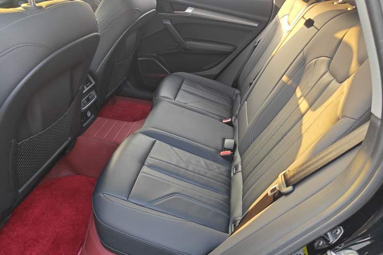 Used Audi Q5L 2022 45T Luxury Dynamic Model Left Rear Seat