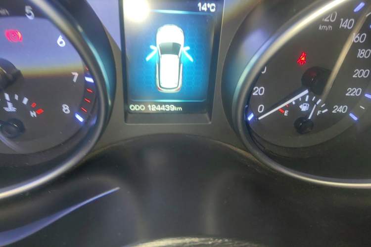 Used Haval H6 Coupe 2015 Blue-Label 2.0T Manual Two-Wheel Drive Prestige Model
