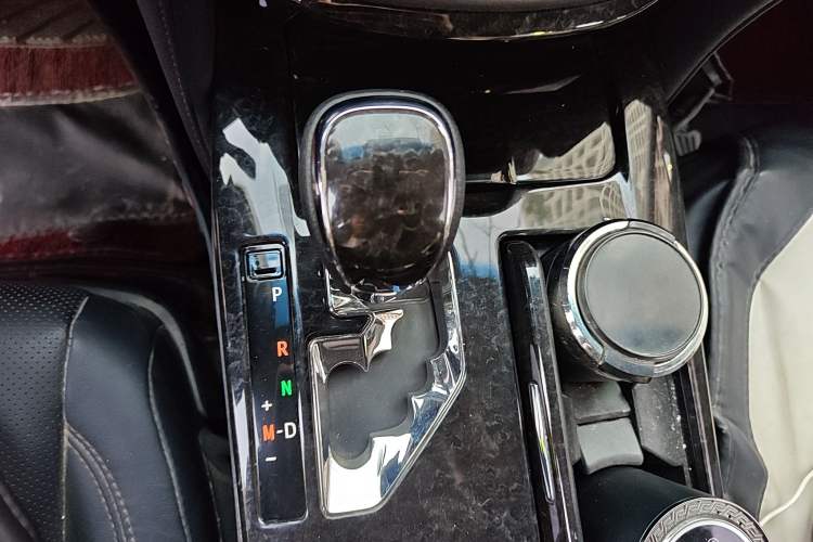 Used Toyota Crown 2018 2.0T Fashion Edition