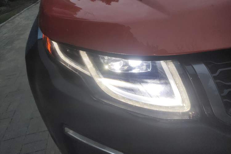 Used Land Rover Range Evoque 2018 240 PS HSE DYNAMIC Convertible
