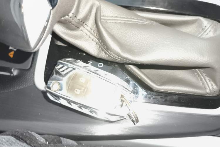 Used Chevrolet Monza 2024 1.5L Dual-Clutch Enjoyment Edition Vehicle Key