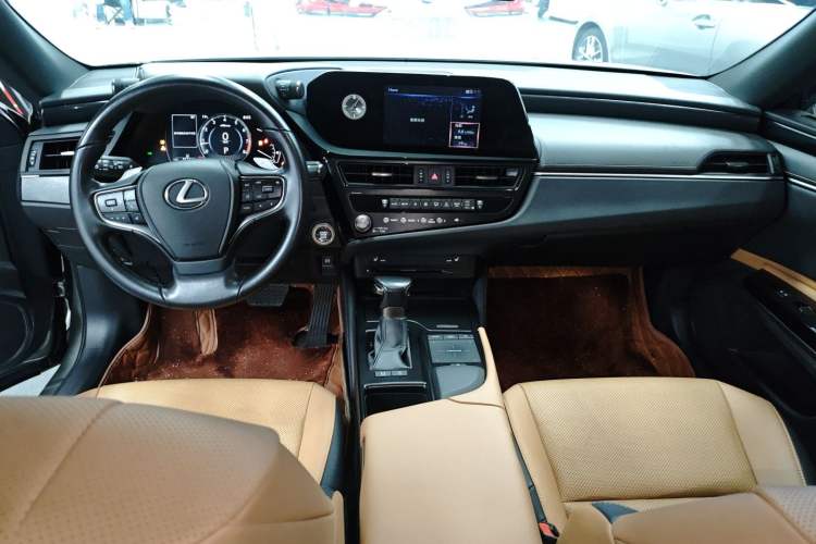 Used Lexus ES 2021 260 Excellence Edition