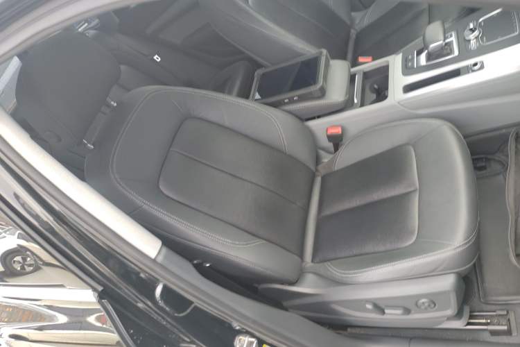 Used Audi Q5L 2018 40 TFSI Prestige Fashion Edition China VI
