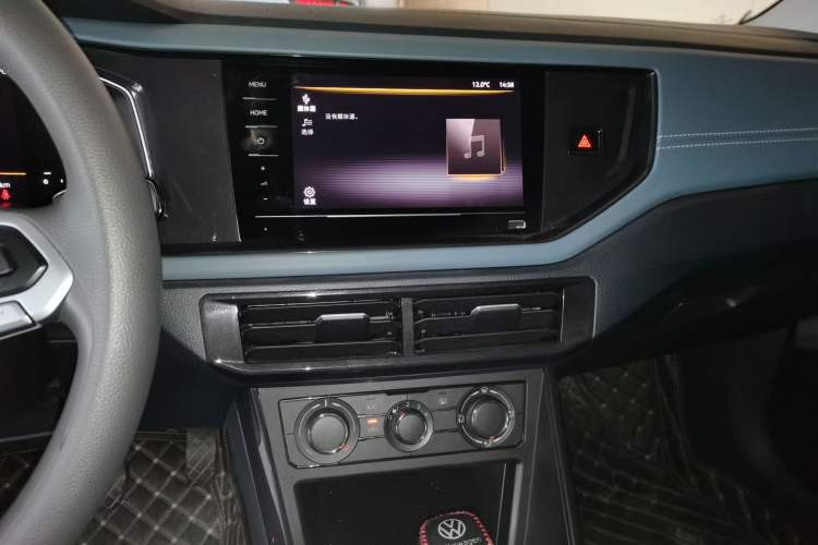 Used Volkswagen Lavida 2023 New Sharp 1.5L Automatic New Wish Edition Audio And AC Panel