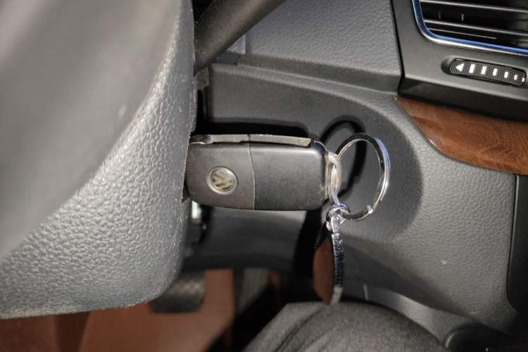 Used Volkswagen Sharan 2013 2.0 TSI Comfort Model
