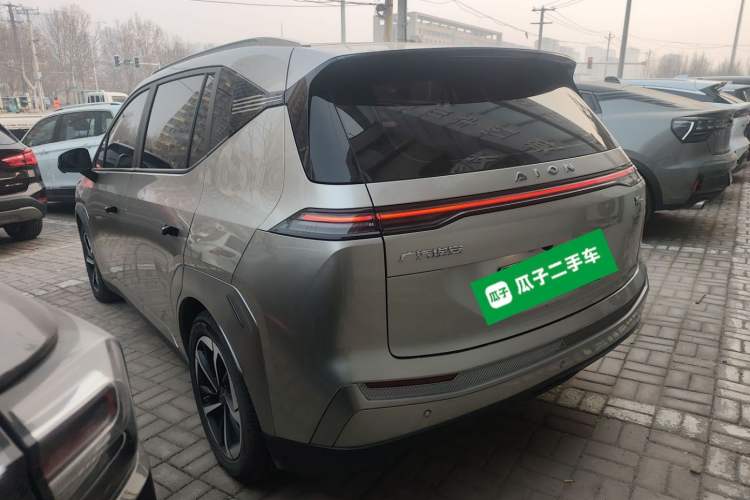 Used AION Y 2023 Plus 510 Smart Edition