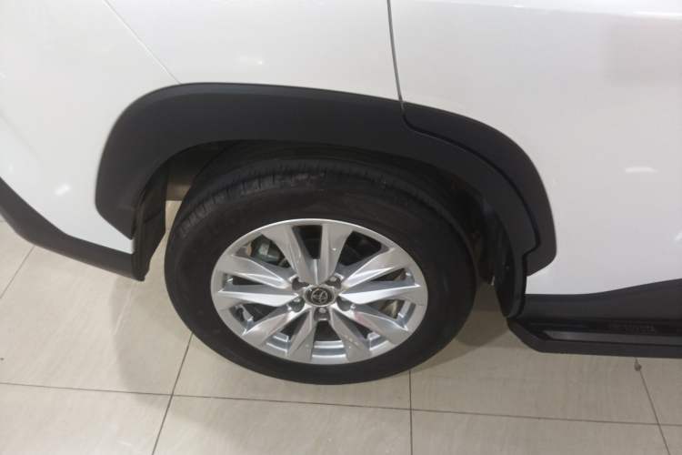 Used Toyota Corolla Cross 2024 2.0L Pioneer Edition