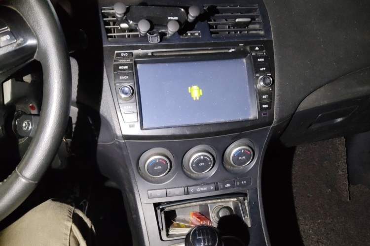 Used Mazda Mazda 3 2012 Hatchback 2.0L Manual Sport Model
