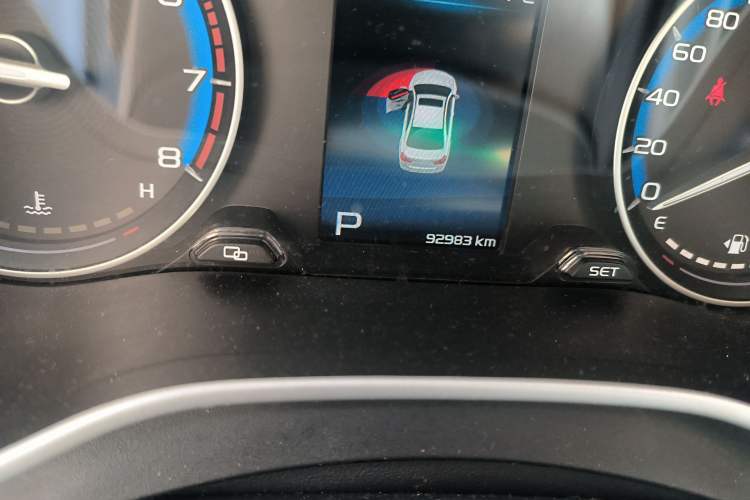 Used Geely Auto Emgrand 2019 Leading Edition 1.5L CVT Luxury Model China V Standard
