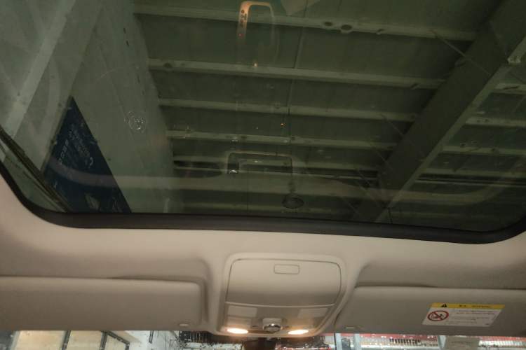 Used Volkswagen Tiguan L 2015 1.8TSI Automatic All-Wheel-Drive Luxury Model