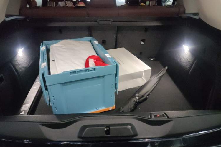 Used BMW X5 2021 xDrive30i M Sport Package Trunk