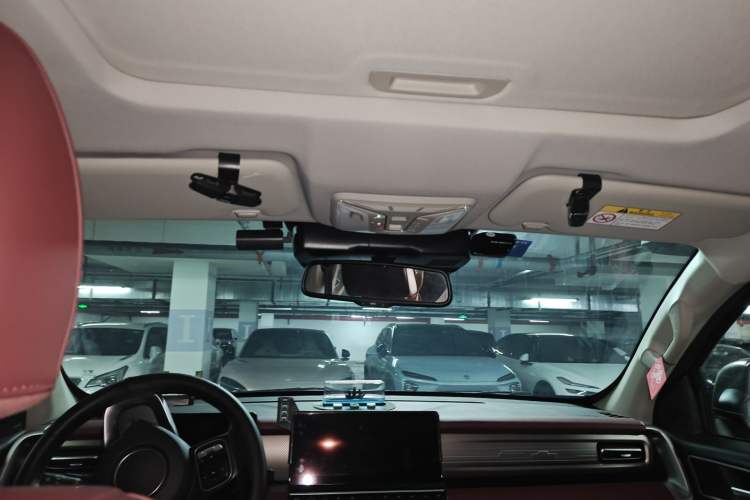 Used Great Wall Poer 2023 2.0T Off-Road Edition Automatic Gasoline Four-Wheel Drive – High-End Version Headliner